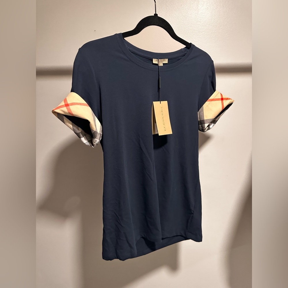 Burberry Womens T- Shirt Size Large